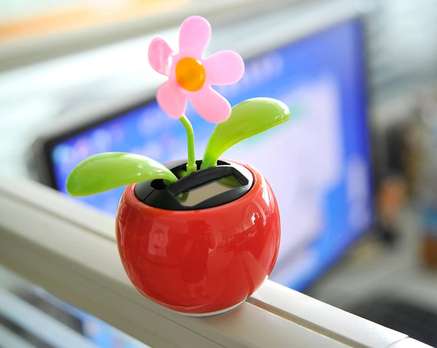 Solar Powered Dancing Flower | Desk, Window, Or Car Decoration Gift Toy | No Batteries Required | Fun Swinging Solar Flower