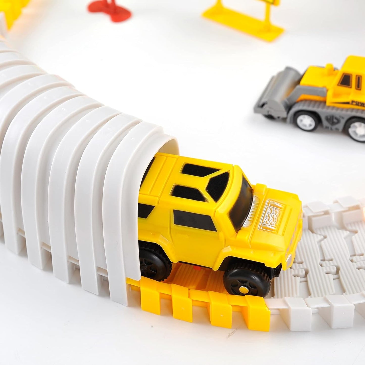 Construction Car Race Track for Kids, Construction TrucksWith Flexible Race Track Playset, Design Your Own Creative Track, 345 Piece Set, Road Engineering Gift for 3 4 5 6 7 8 Boys Girls