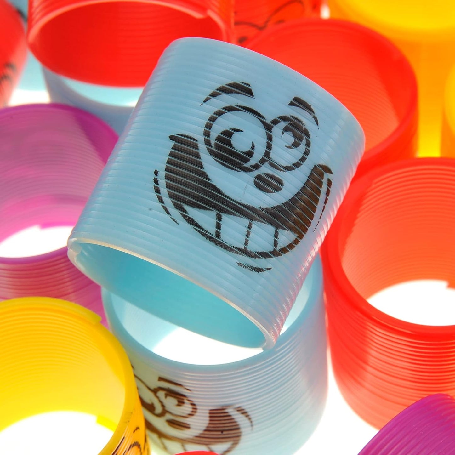 PowerTRC 72 Pcs Mini Slinky Party Favors Mini Slinkies Bulk, Emoticon Rainbow Spring Toys Goodie Bag Stuffer, Coil Spring Toy for Carnival Prize Classroom Exchange Gifts