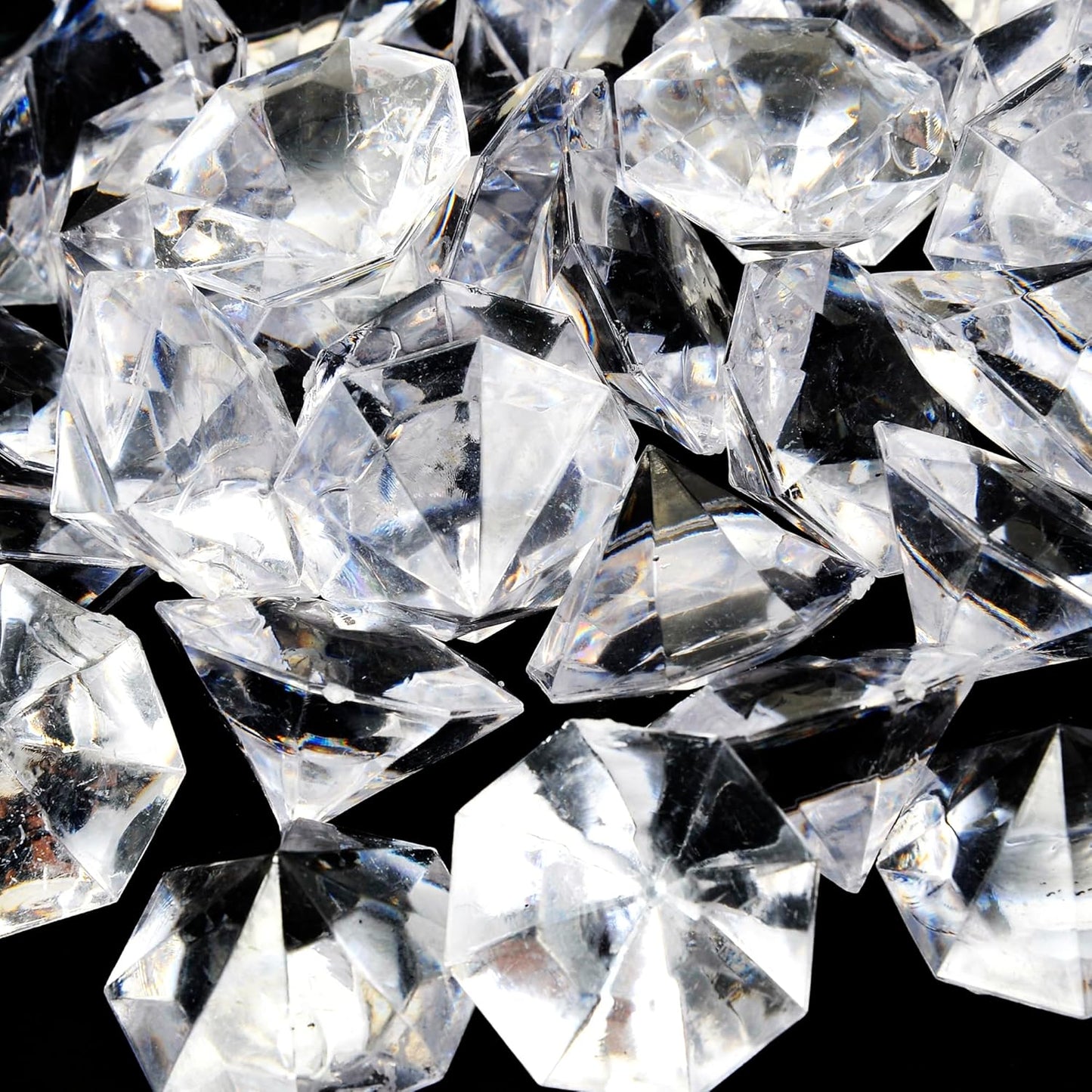 2 Pounds of 25 Carat Clear Acrylic Diamonds for Wedding Decoration, Parties, and Table Decoration