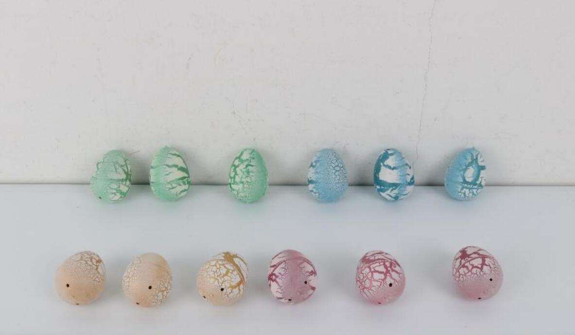 Magic Hatching Growing Dinosaur Egg 12pcs is available for purchase in increments of 1