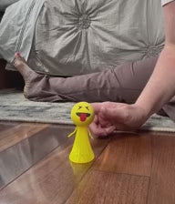 24 Pcs Jumping Emoticon Popper Toys Spring Launchers Party Favors for Kids Birthday Bulk Goodie Bag Stuffers Fillers School Prize for Kids Classroom Gift Bag Toys
