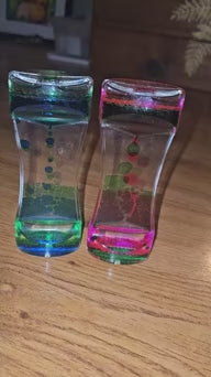 Liquid Motion Bubbler Sensory Toy, Relaxing and Calming for Anxiety, Autism & ADHD Fun Bubbler Timer Fidget Toy Gift for Kids and Adults Decorate Desktops, Home, Room, Or Classrooms